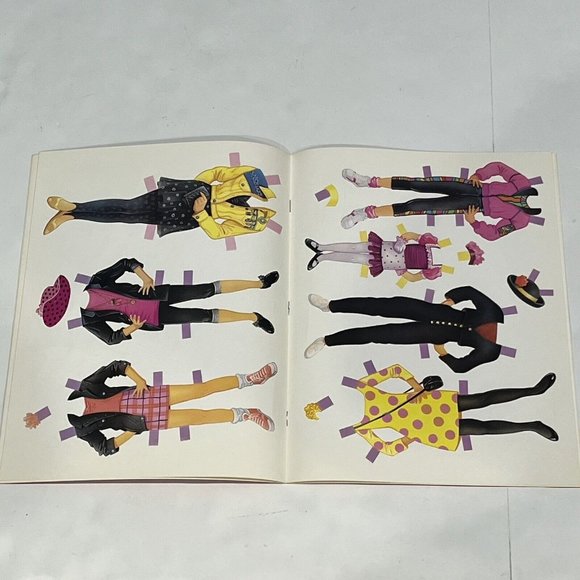 Vintage 1992 Full House TV Show Paper Doll Book Uncut D.J. Stephanie Michelle - Picture 10 of 13